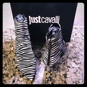 Just Cavallli zebra boots size 8 new
